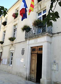 town hall of sarrians